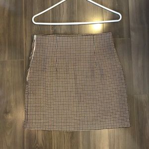 H&M Woven Preppy Mini Skirt